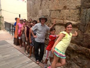 Family posing in Valencia